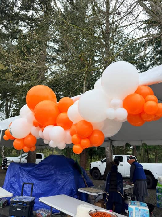 Rainy installs and custom branding. 🧡🤍